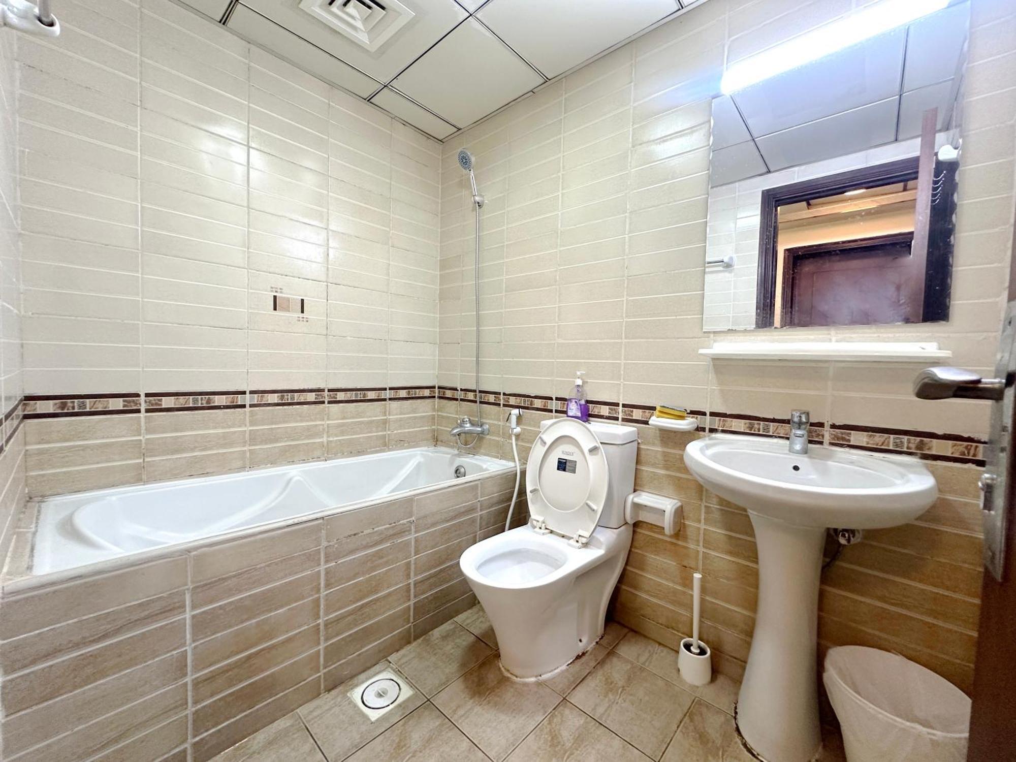 Horizon View Partition Room In Barsha Heights Near Metro ドバイ エクステリア 写真