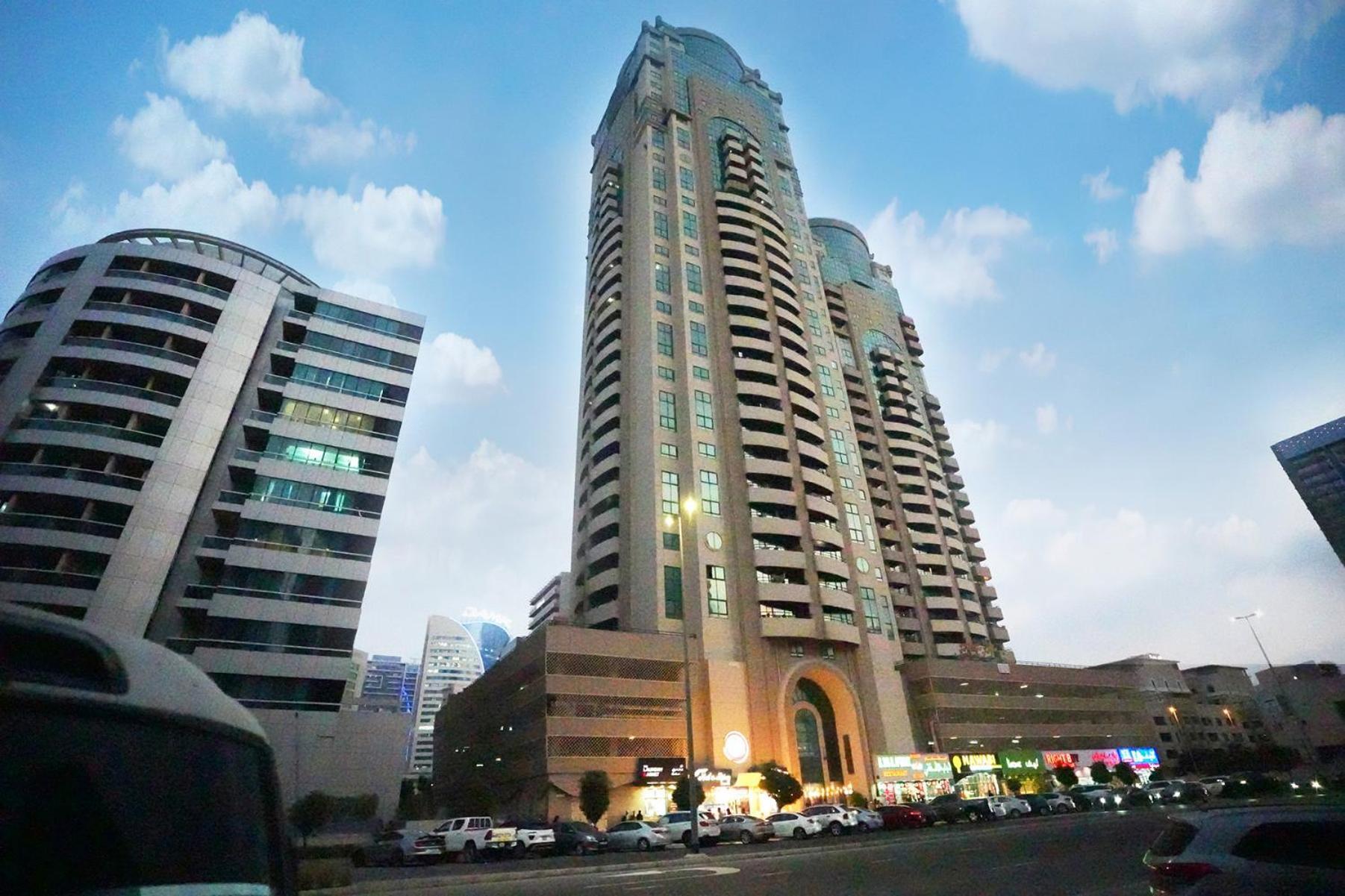 Horizon View Partition Room In Barsha Heights Near Metro ドバイ エクステリア 写真